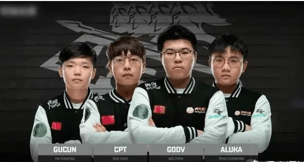 我们期待更 我们期待更