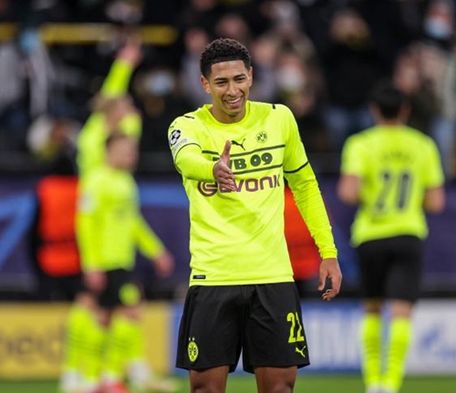 在他的带领 在他的带领