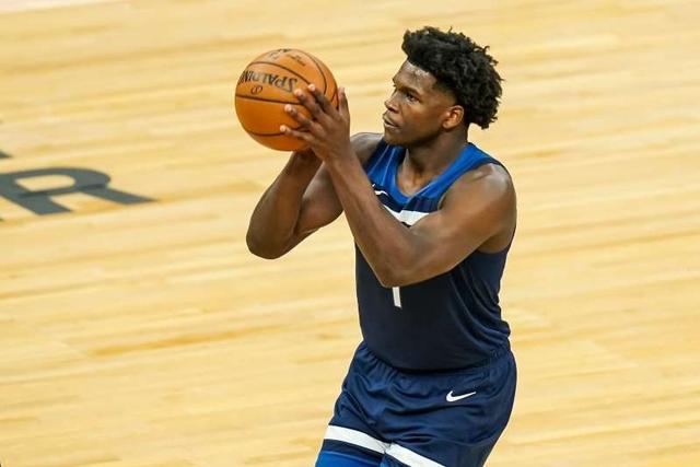 迷的关注下 迷的关注下