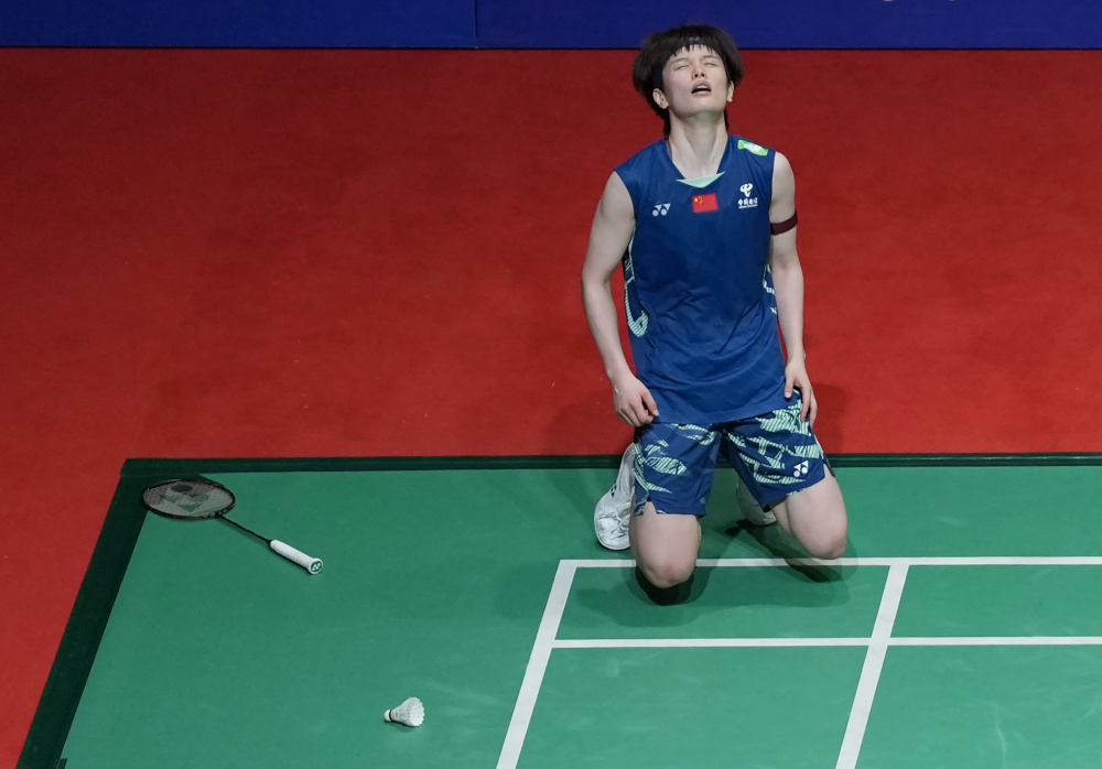 内仍然是英 内仍然是英