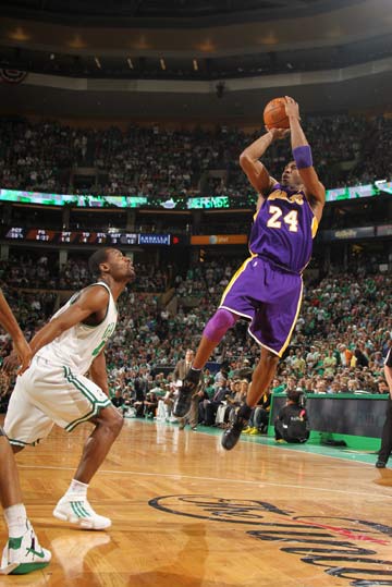 武切维奇为 武切维奇为