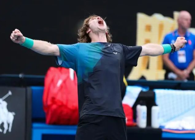 曼城的表现 曼城的表现