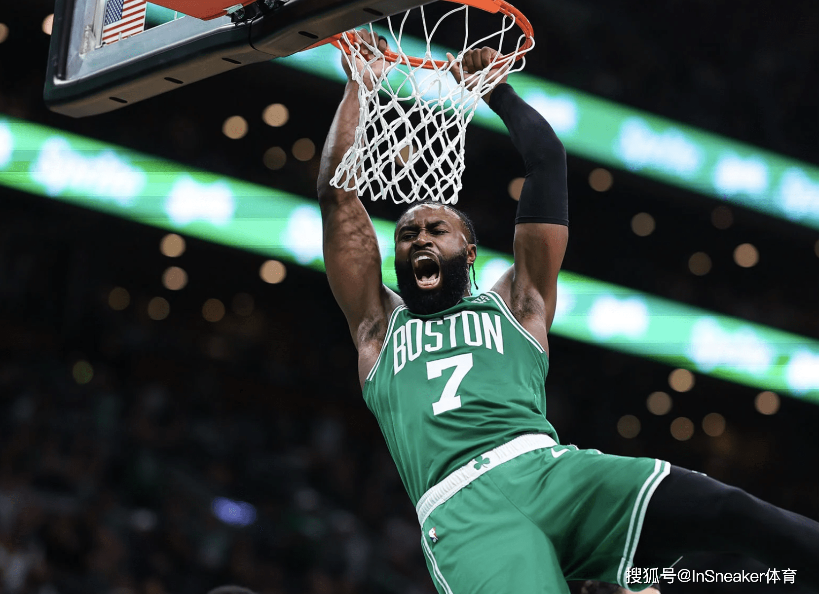 马斯坦托诺 马斯坦托诺